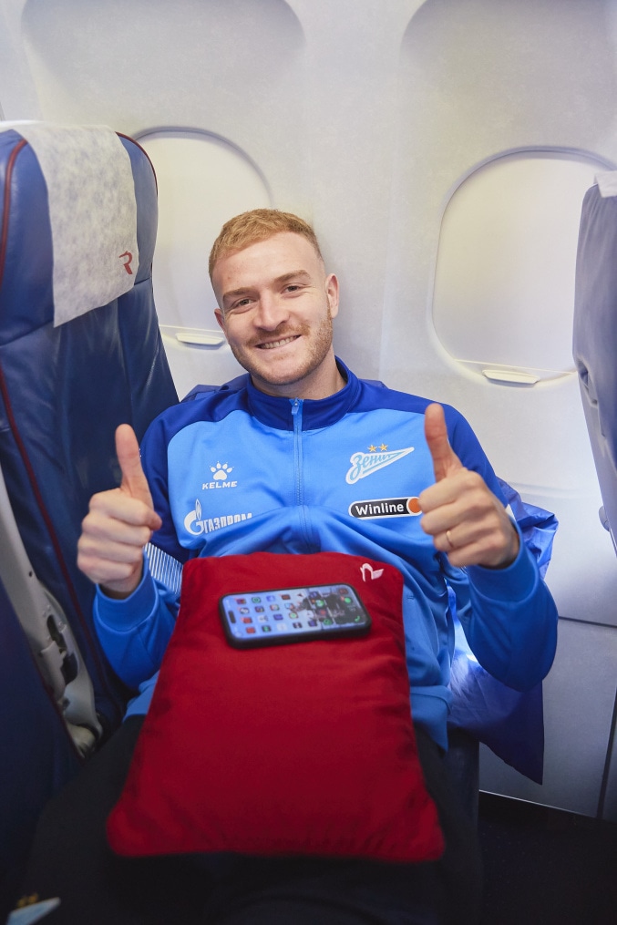 Вылет команды в Махачкалу на матч с «Динамо»