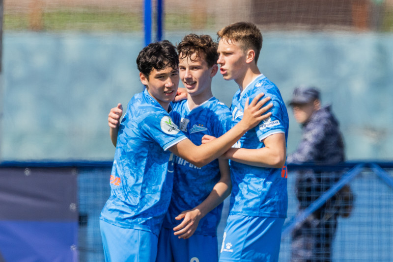 Юношеская футбольная лига-3, «Зенит» — «Алмаз-Антей »