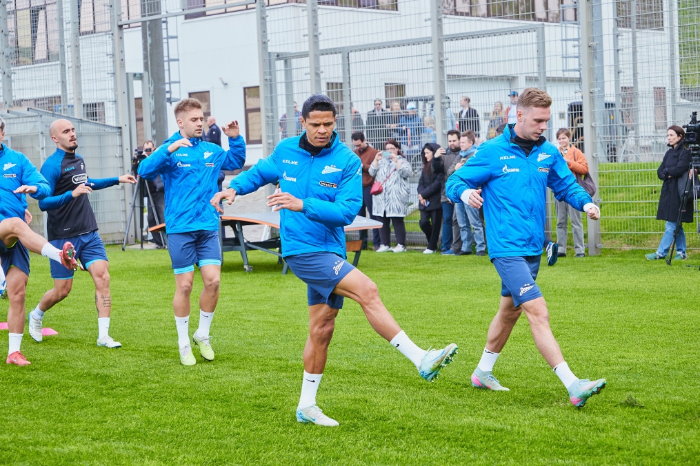 Открытая тренировка «Зенита» перед матчем с «Ахматом»