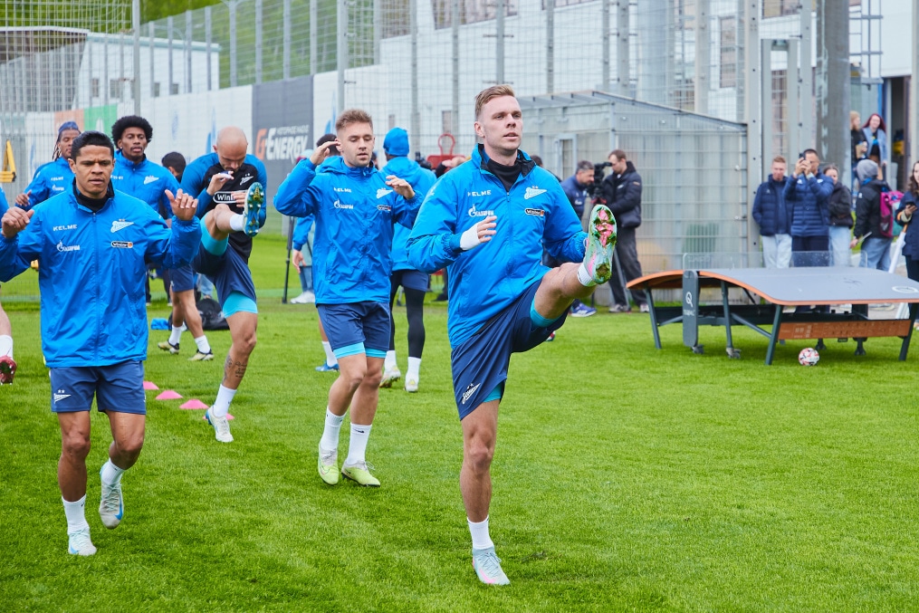 Открытая тренировка «Зенита» перед матчем с «Ахматом»