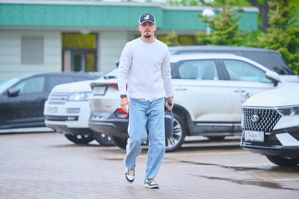 «Зенит. Стиль»: прибытие игроков на тренировку перед матчем с «Ахматом»