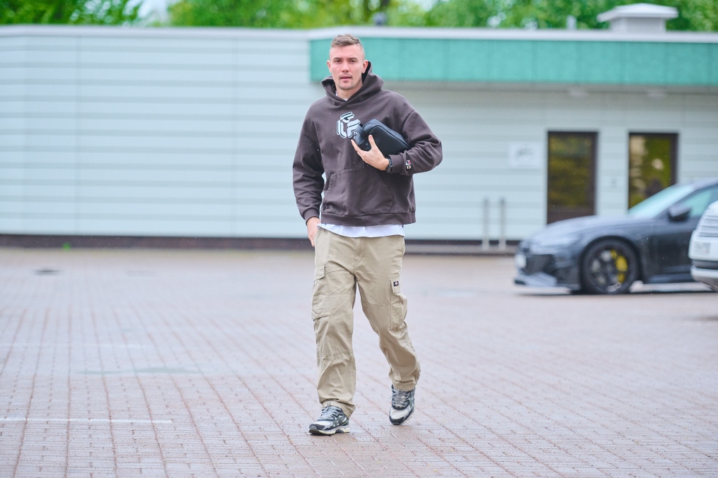 «Зенит. Стиль»: прибытие игроков на тренировку перед матчем с «Ахматом»