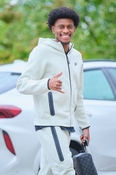 «Зенит. Стиль»: прибытие игроков на тренировку перед матчем с «Ахматом»