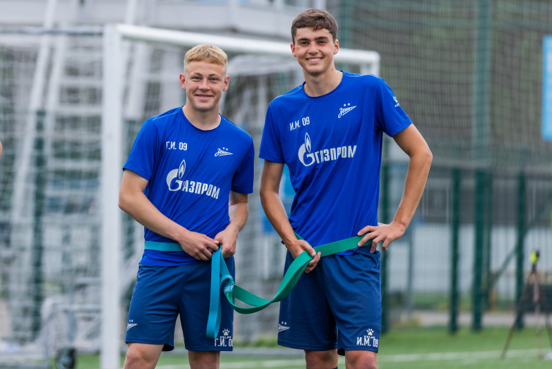 Тренировка юношеской команды «Зенит» U-17 перед матчем с «Локомотивом»