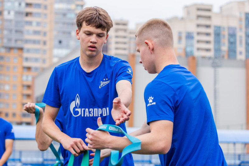 Тренировка юношеской команды «Зенит» U-17 перед матчем с «Локомотивом»