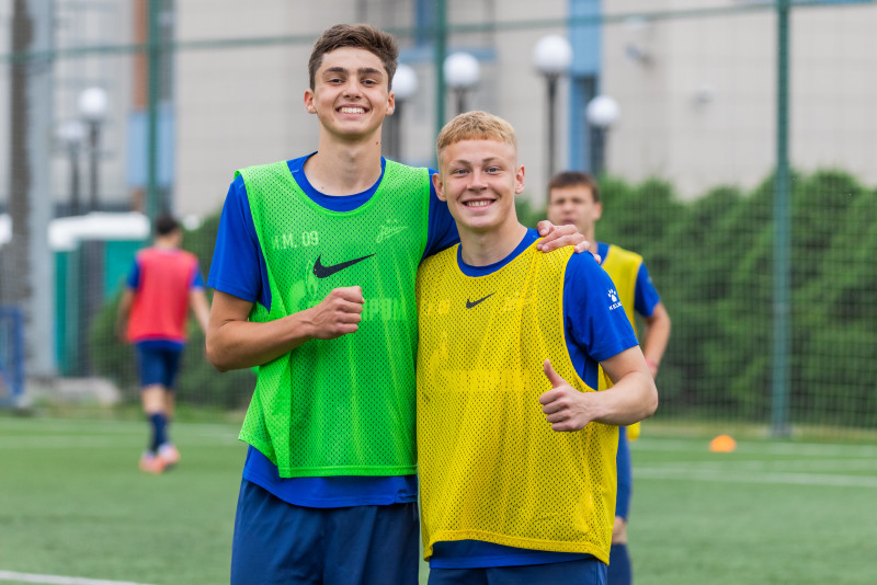 Тренировка юношеской команды «Зенит» U-17 перед матчем с «Локомотивом»