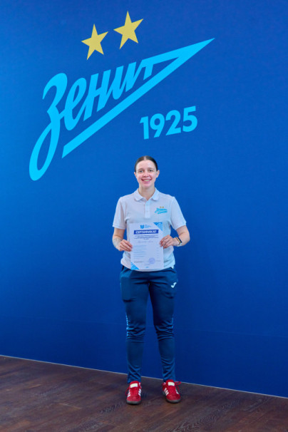 «Зенит-Чемпионика»: вручение сертификатов по итогам обучения в июне 2025