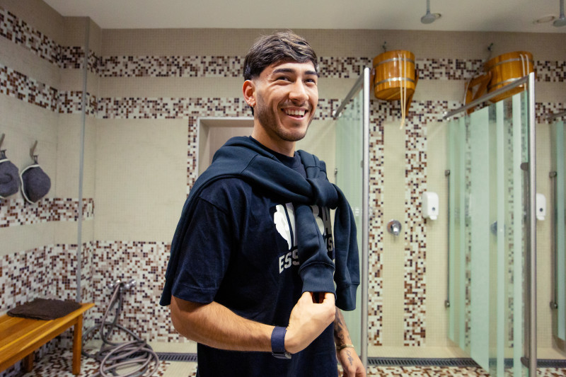 Роман Вега, первые дни в «Зените»