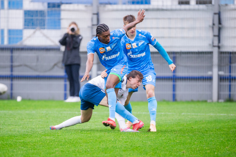 Летние «Газпром» — тренировочные сборы 2025: товарищеский матч «Зенит» — «Ленинградец»