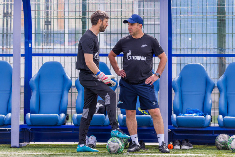 Тренировка юношеской команды «Зенит» U-17 перед матчем с «Чертаново»
