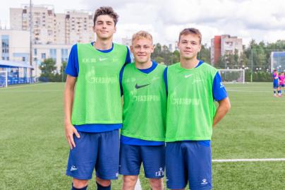 Тренировка юношеской команды «Зенит» U-17 перед матчем с «Чертаново»