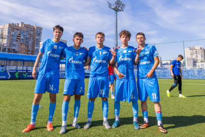 Юношеская футбольная лига-2, «Зенит» — СШОР «Зенит»