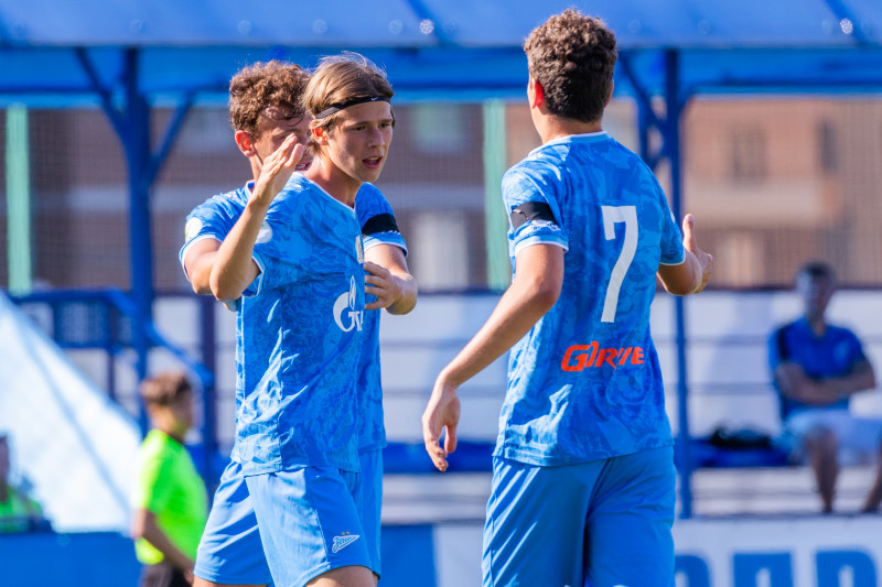 Юношеская футбольная лига-1, «Зенит» — СШОР «Зенит»