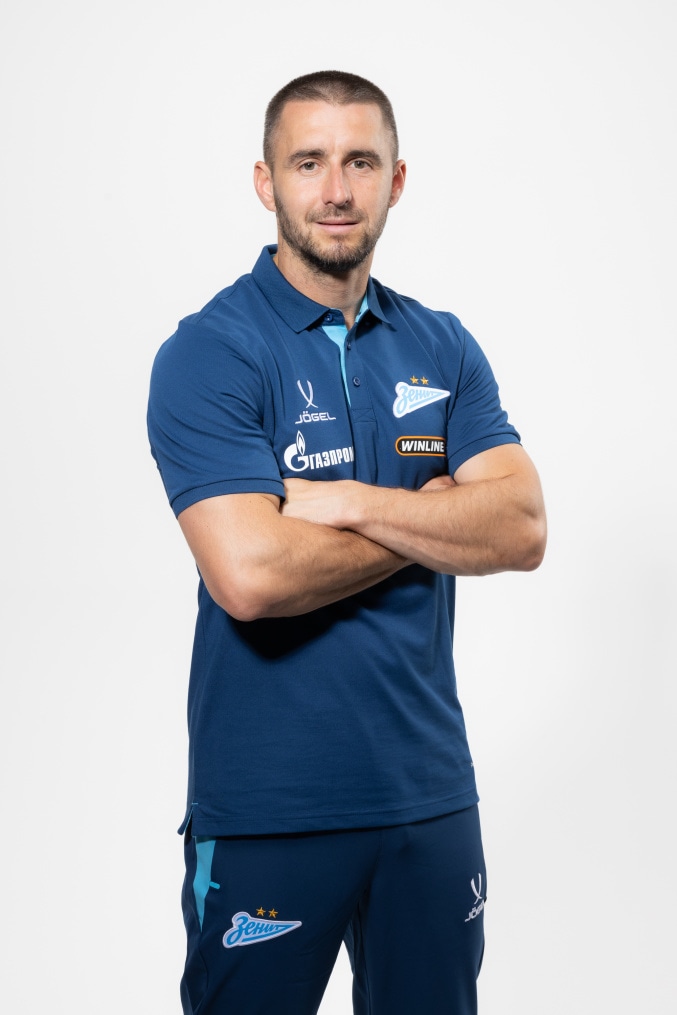 Фотосессия тренерского штаба ФК «Зенит» сезона 2025/2026