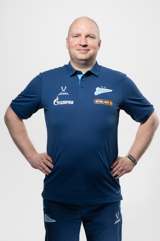 Фотосессия тренерского штаба ФК «Зенит» сезона 2025/2026