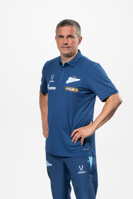 Фотосессия тренерского штаба ФК «Зенит» сезона 2025/2026