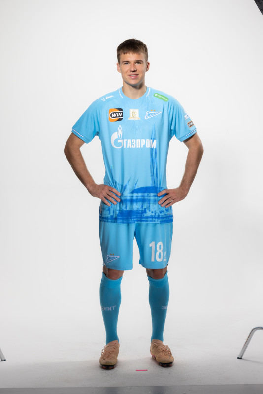 Полузащитник ФК «Зенит» Ярослав Михайлов