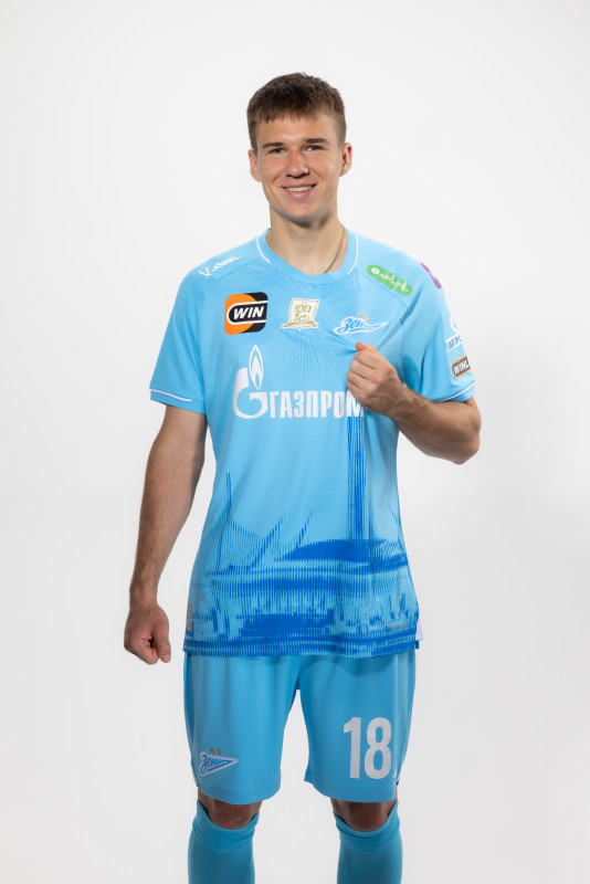Полузащитник ФК «Зенит» Ярослав Михайлов