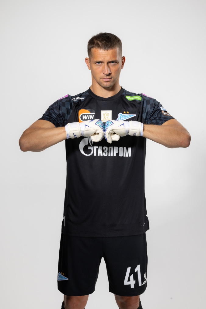 Вратарь ФК «Зенит» Михаил Кержаков