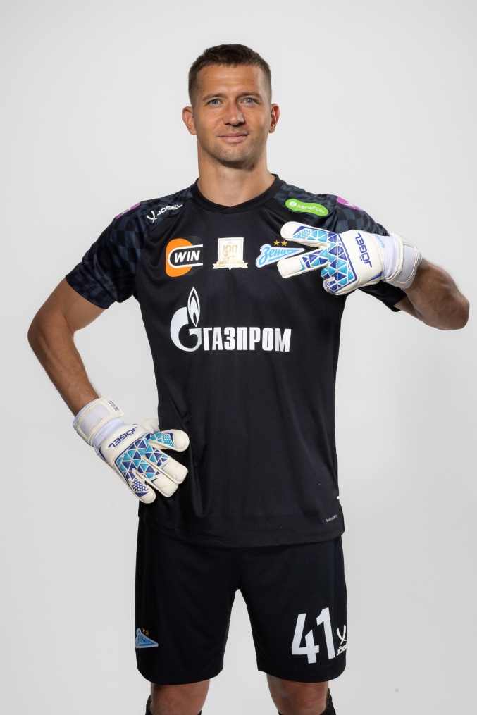 Вратарь ФК «Зенит» Михаил Кержаков