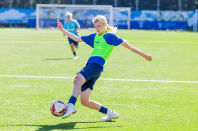 Тренировка женской молодежной команды перед матчем со «Спартаком»-м