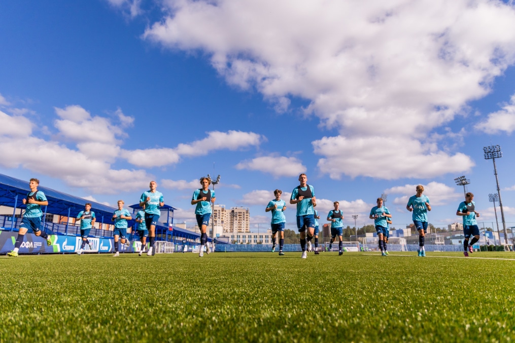 Тренировка «Зенита»-м перед матчем с ФК «Ленинградец»-м