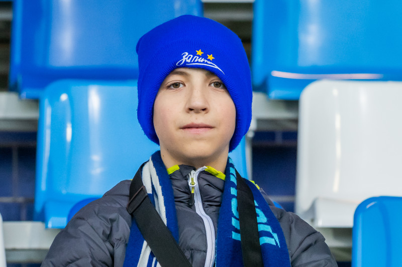 Болельщики на матче «Зенит»-2 — «Сатурн»