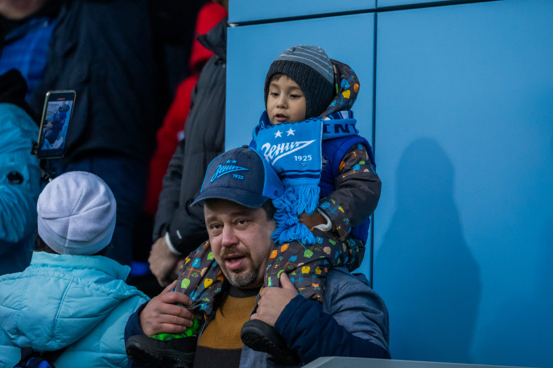 Болельщики на матче «Зенит»-2 — «Сатурн»