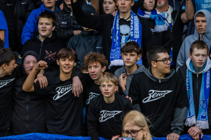 Болельщики на матче «Зенит»-2 — «Сатурн»