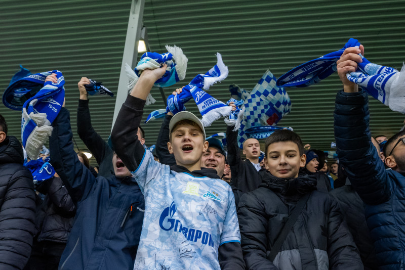 Болельщики на матче «Зенит»-2 — «Сатурн»
