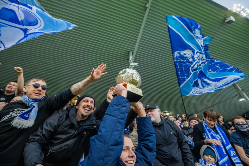 Болельщики на матче «Зенит»-2 — «Сатурн»