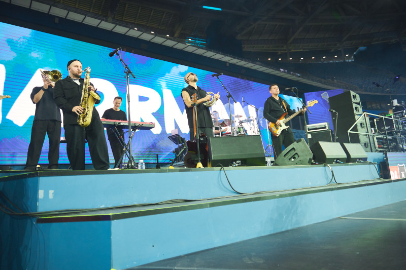 Winline шоу: концерт группы Uma2rman («Уматурман») на главной сцене