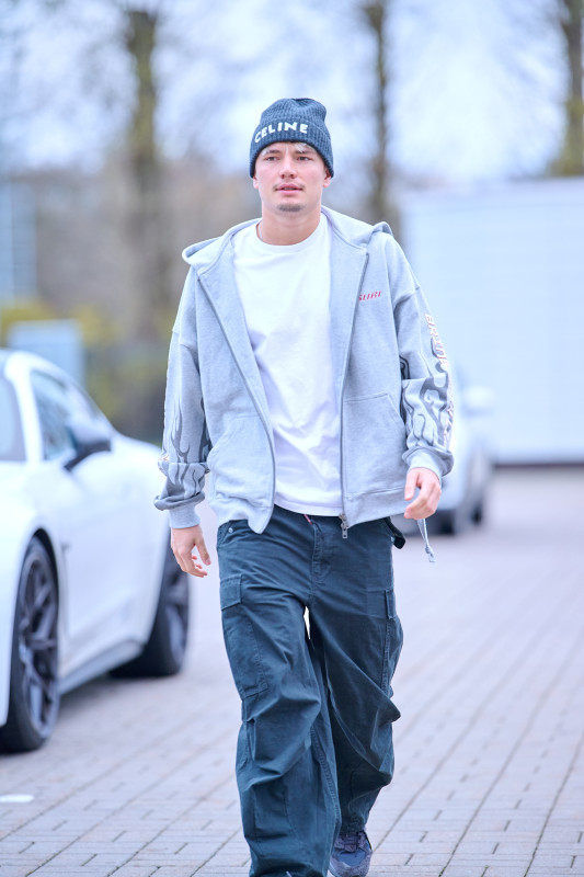 «Зенит. Стиль»: приезд игроков на тренировку перед матчем с «Локомотивом»