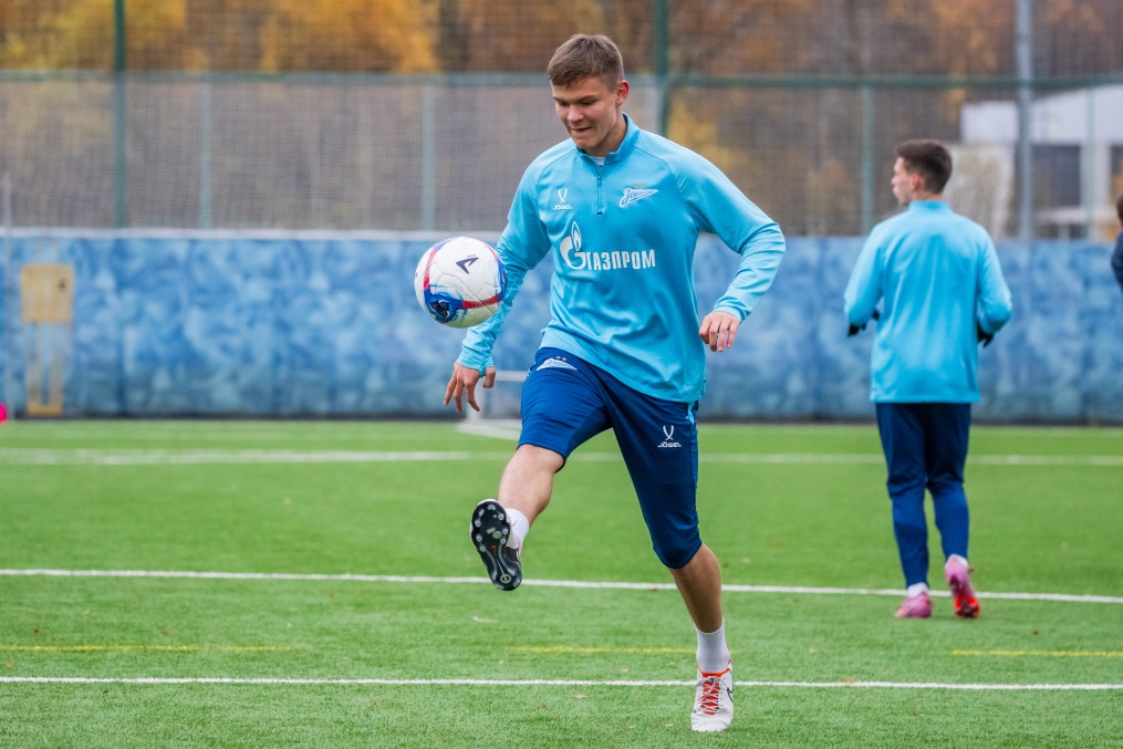 Тренировка «Зенита»-2 перед матчем с ФК «Коломна»