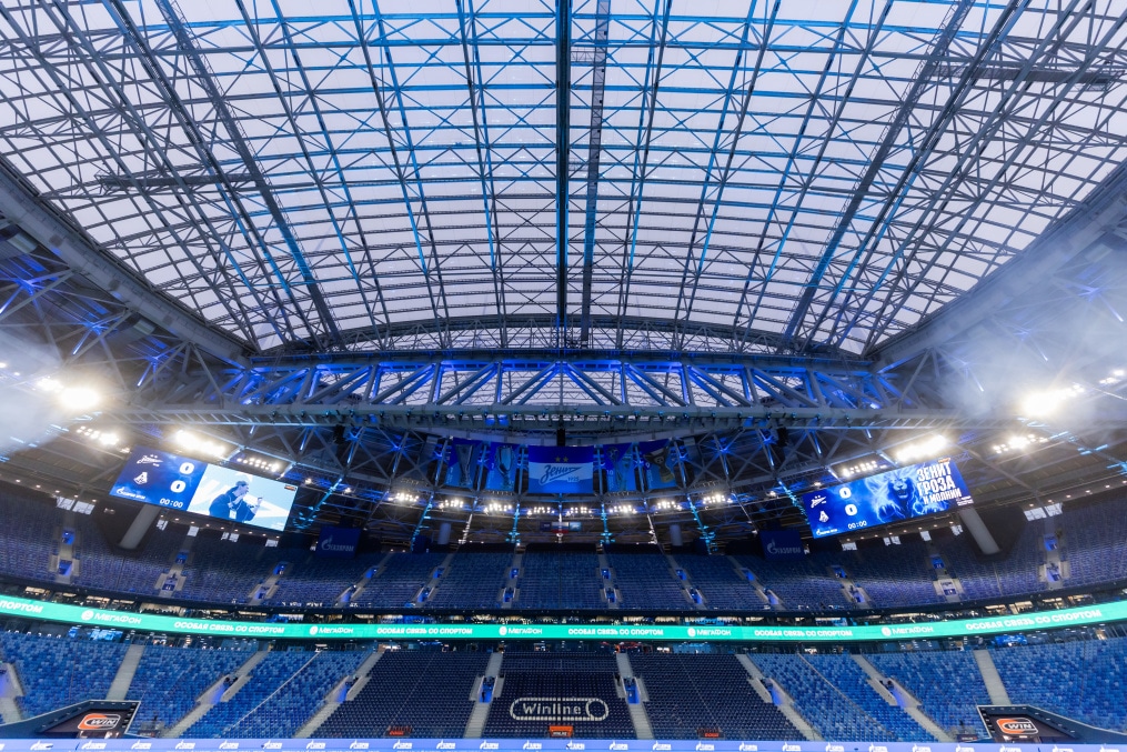 «Газпром Арена» готовится к матчу с «Локомотивом»