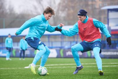 Тренировка «Зенита»-м перед товарищеским матчем с «Зенитом»-2
