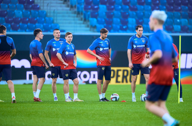 Тренировка сборной России перед матчем со сборной Перу