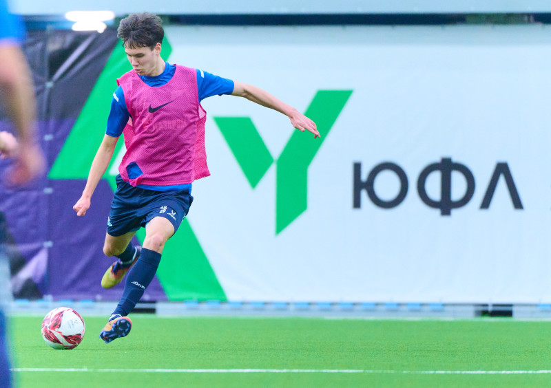 Товарищеский матч между «Зенитом» U-18 и «Зенитом» U-17