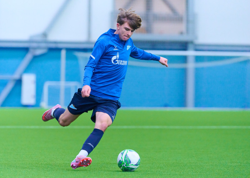 Товарищеский матч между «Зенитом» U-18 и «Зенитом» U-17