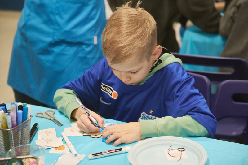 Фан-Променад: рекламные зоны Газпромбанка на матче «Зенит» — «Рубин»