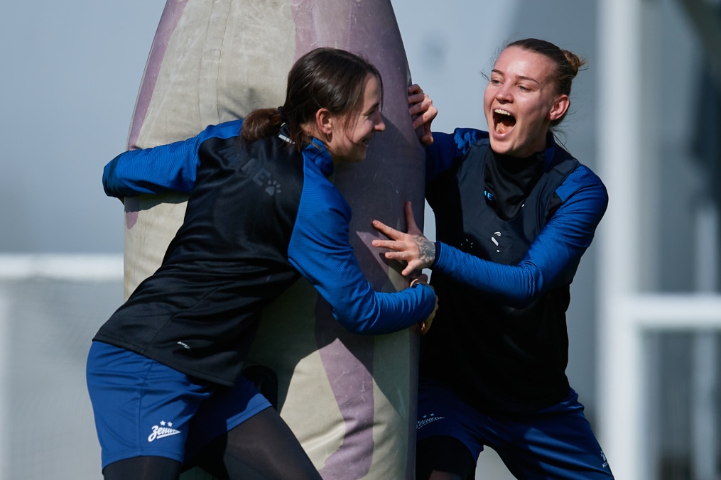 Тренировка женской команды «Зенит» во время перерыва на матчи сборных