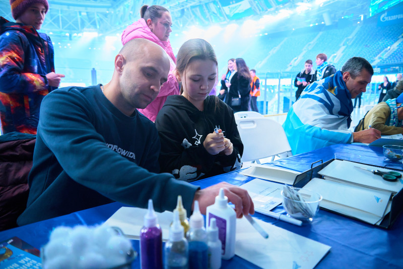 Фан-Променад перед матчем «Зенит» — «Акрон»