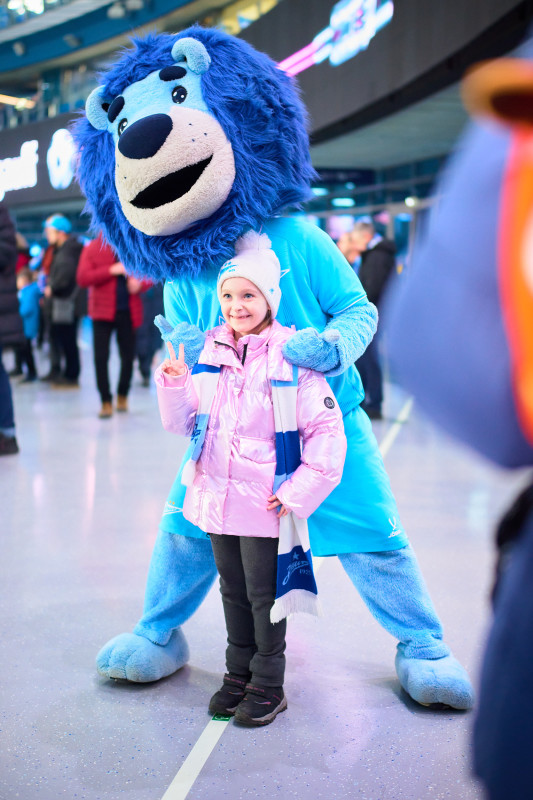 Фан-Променад перед матчем «Зенит» — «Акрон»