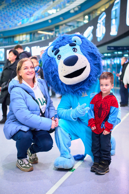 Фан-Променад перед матчем «Зенит» — «Акрон»