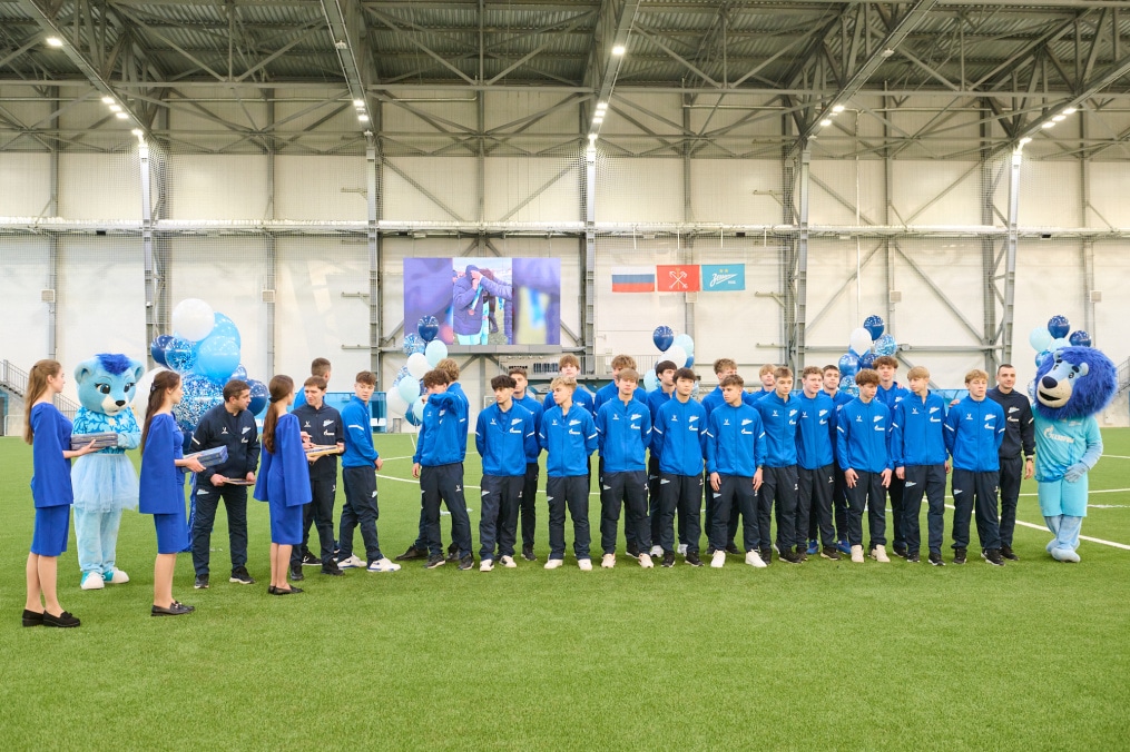 Выпускной в «Газпром»-Академии ФК «Зенит»