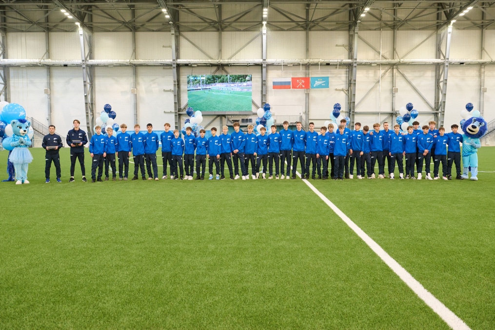 Выпускной в «Газпром»-Академии ФК «Зенит»