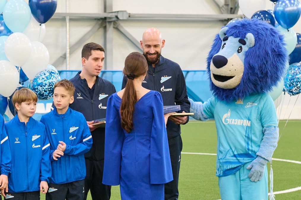 Выпускной в «Газпром»-Академии ФК «Зенит»