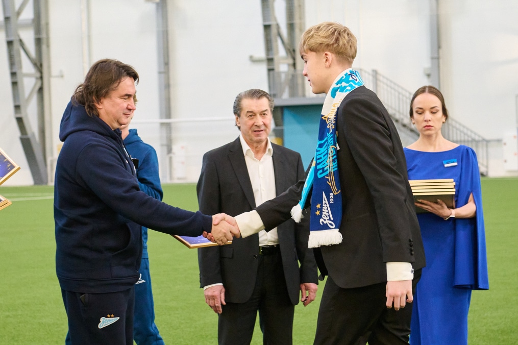 Выпускной в «Газпром»-Академии ФК «Зенит»