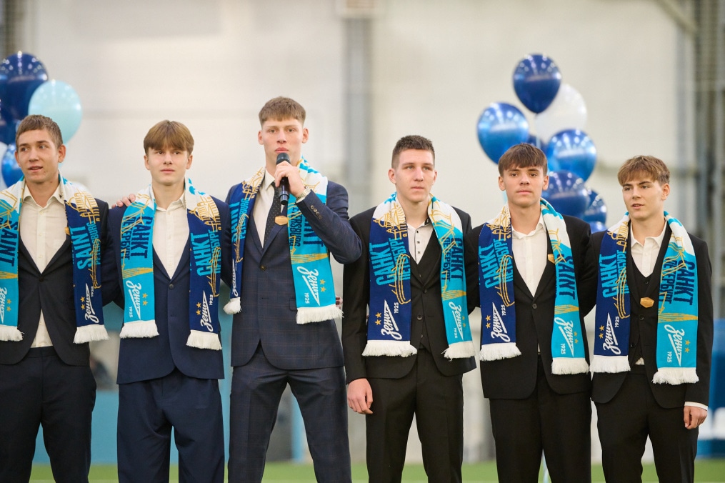 Выпускной в «Газпром»-Академии ФК «Зенит»