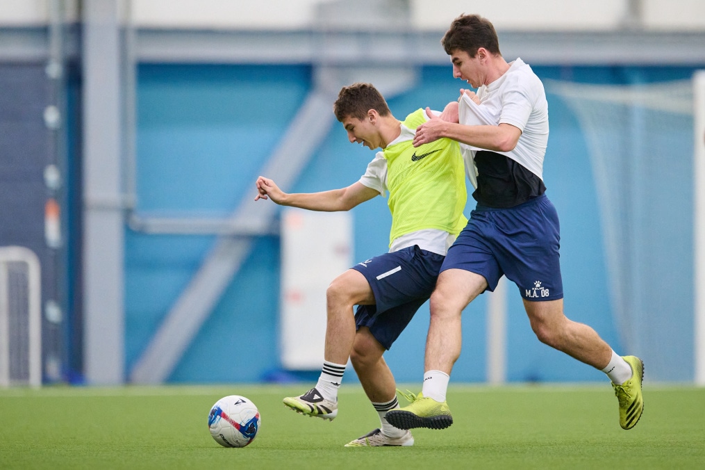 Выпускной в «Газпром»-Академии: матч между тренерами и выпускниками